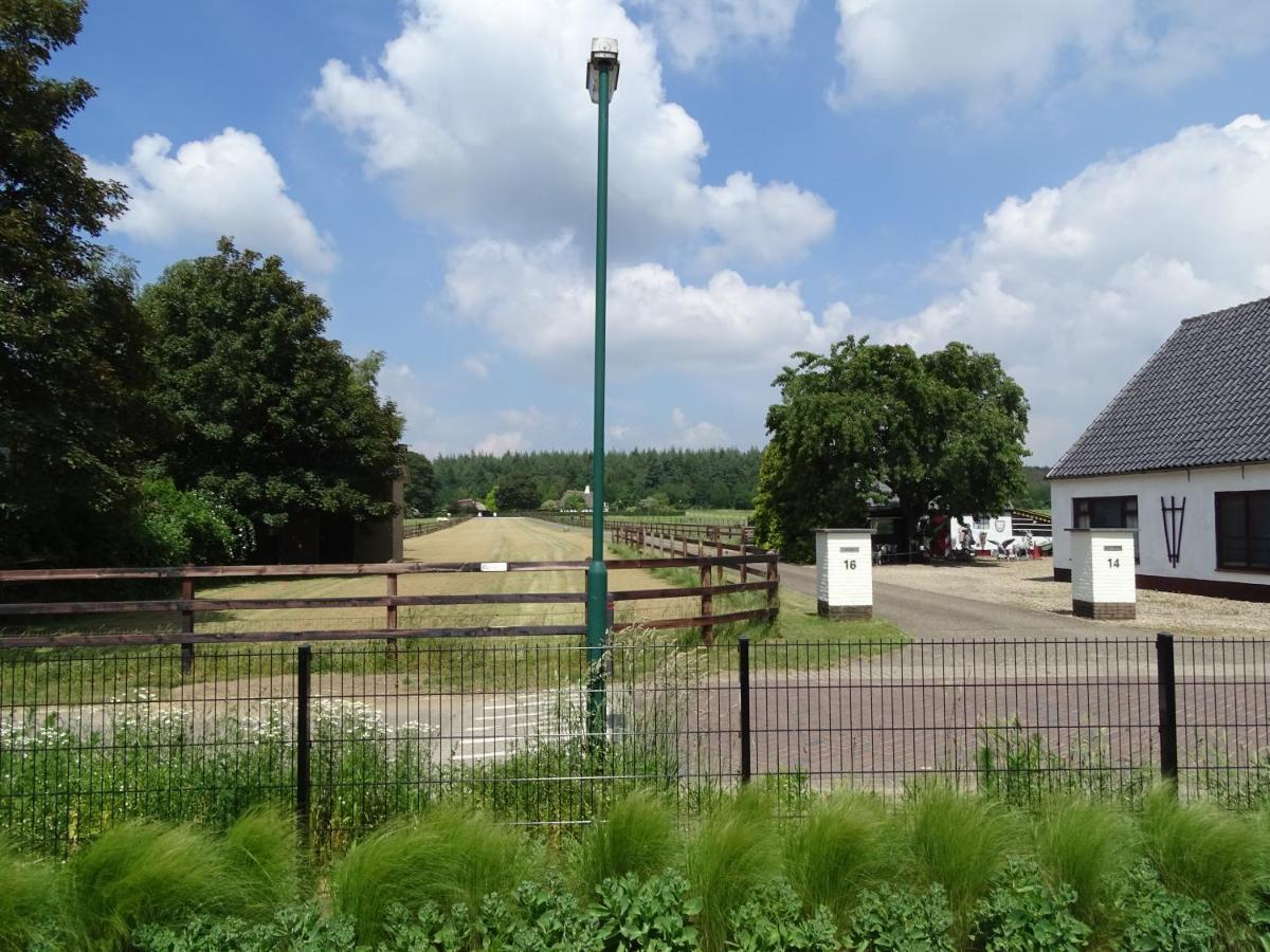 B & B De Elsterberg Elst  Экстерьер фото